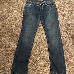 💥💥💥Vanilla star embellished jeans💥💥💥